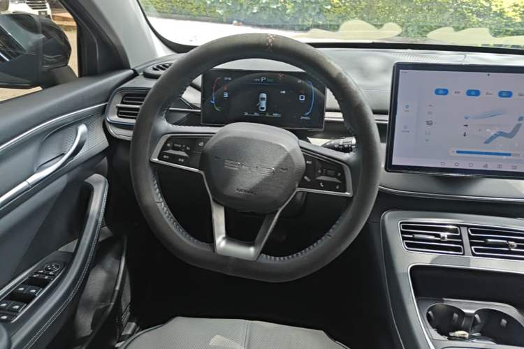 Used BYD Destroyer 05 2023 Champion Edition DM-i 55KM Luxury Model Steering Wheel