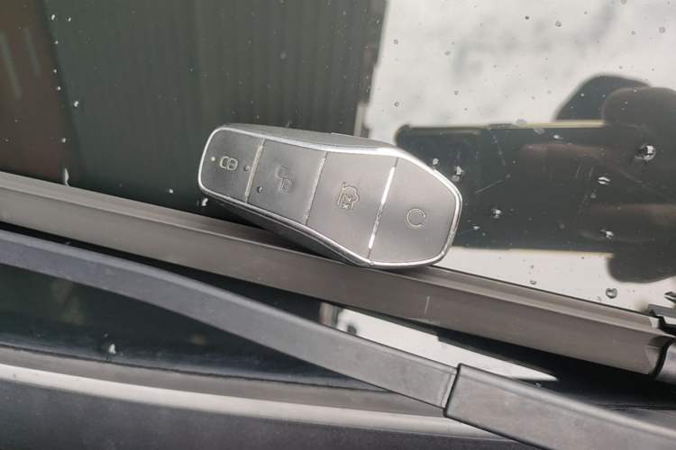 Used BYD Destroyer 05 2023 Champion Edition DM-i 120KM Prestige Model Vehicle Key