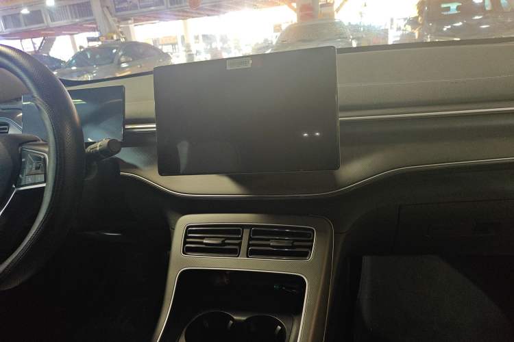 Used BYD Destroyer 05 2023 Champion Edition DM-i 120KM Prestige Model Audio And AC Panel