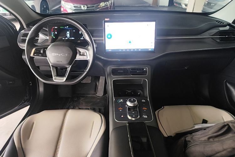 Used BYD Destroyer 05 2023 Champion Edition DM-i 55KM Luxury Model Center Console