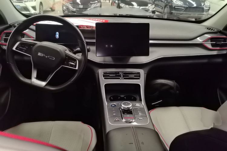 Used BYD Destroyer 05 2023 Champion Edition DM-i 55KM Prestige Model Center Console