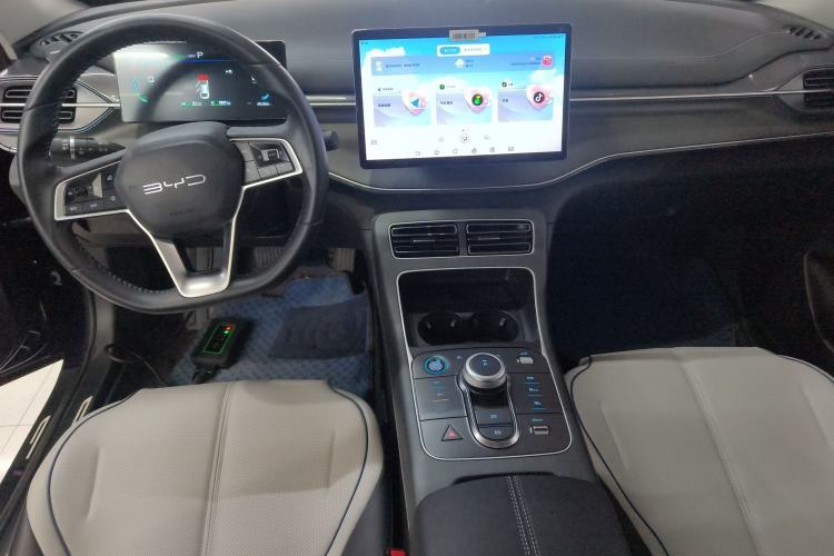Used BYD Destroyer 05 2023 Champion Edition DM-i 120KM Prestige Model Center Console