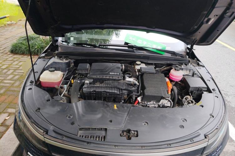 Used BYD Destroyer 05 2023 Champion Edition DM-i 120KM Prestige Model Engine Bay