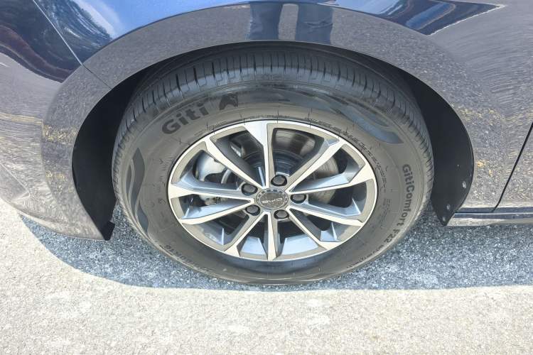 Used BYD Destroyer 05 2023 Champion Edition DM-i 55KM Luxury Model Exterior 8