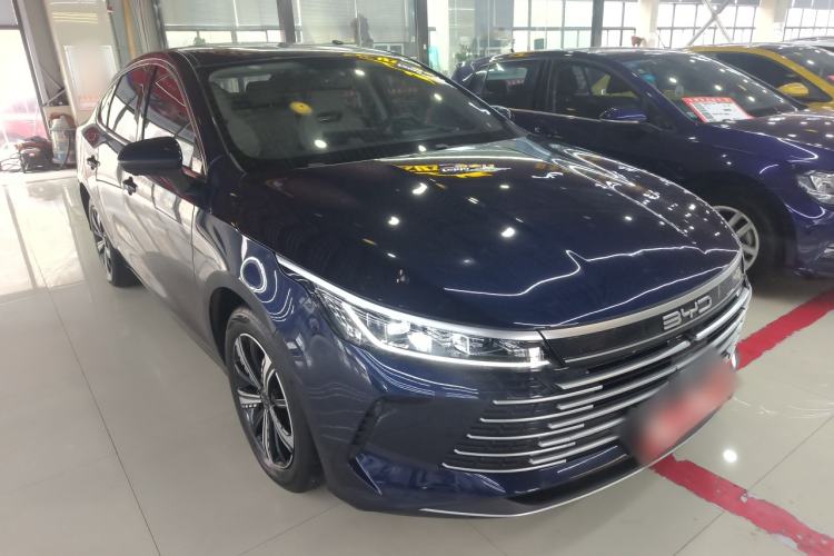 Used BYD Destroyer 05 2023 Champion Edition DM-i 120KM Prestige Model Front Right 45 Deg