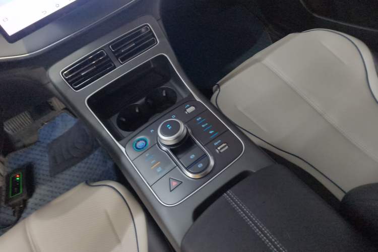 Used BYD Destroyer 05 2023 Champion Edition DM-i 120KM Prestige Model Gear Lever