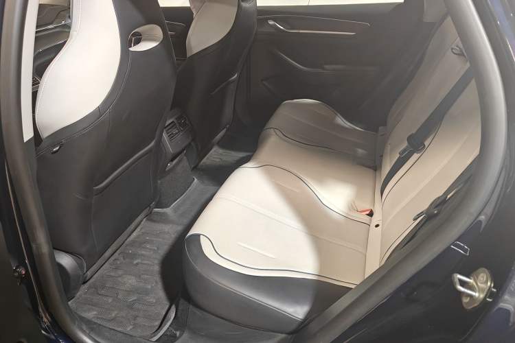 Used BYD Destroyer 05 2023 Champion Edition DM-i 120KM Prestige Model Interior 3