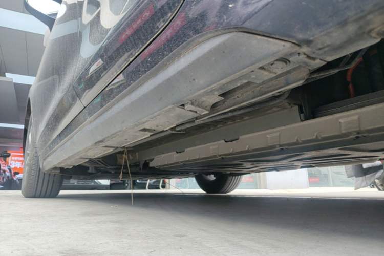 Used BYD Destroyer 05 2023 Champion Edition DM-i 55KM Luxury Model Left Side Sill