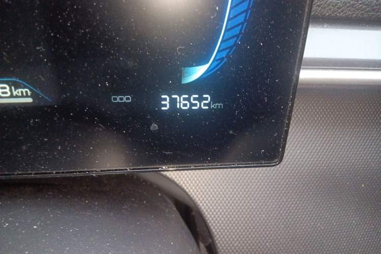 Used BYD Destroyer 05 2023 Champion Edition DM-i 55KM Luxury Model Odometer Close Up