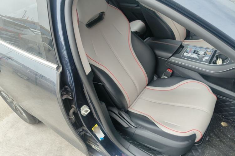 Used BYD Destroyer 05 2023 Champion Edition DM-i 55KM Luxury Model Right Front Seat