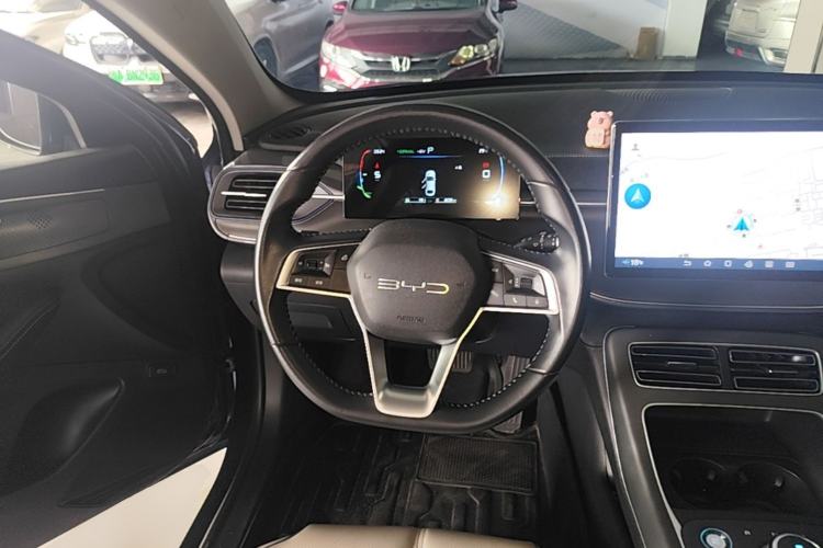 Used BYD Destroyer 05 2023 Champion Edition DM-i 55KM Luxury Model Steering Wheel