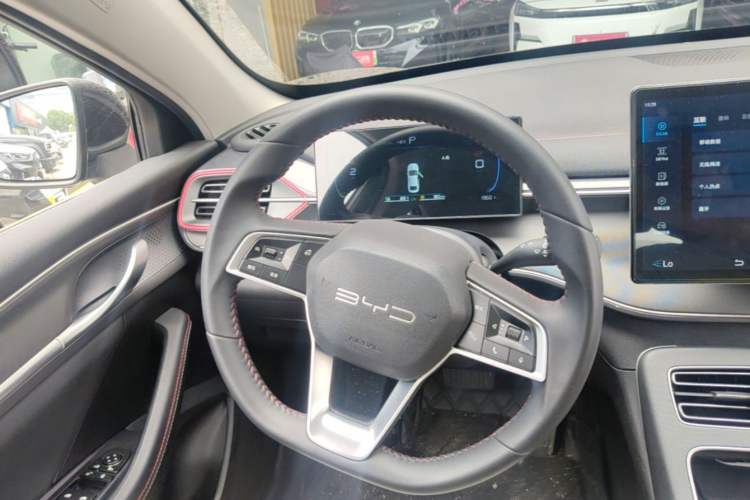 Used BYD Destroyer 05 2023 Champion Edition DM-i 55KM Luxury Model Steering Wheel
