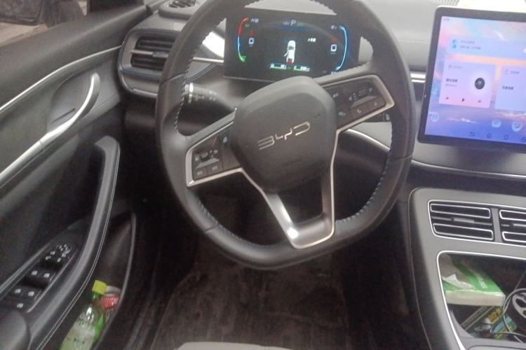 Used BYD Destroyer 05 2023 Champion Edition DM-i 55KM Luxury Model Steering Wheel