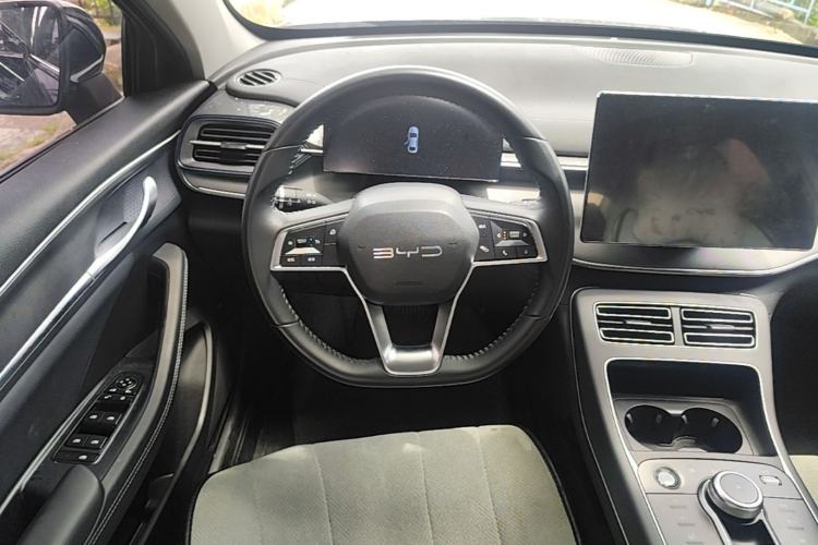 Used BYD Destroyer 05 2023 Champion Edition DM-i 55KM Luxury Model Steering Wheel
