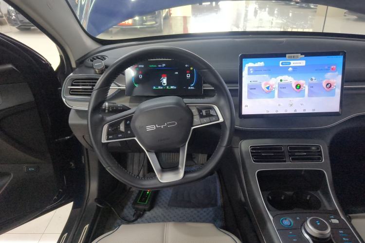 Used BYD Destroyer 05 2023 Champion Edition DM-i 120KM Prestige Model Steering Wheel
