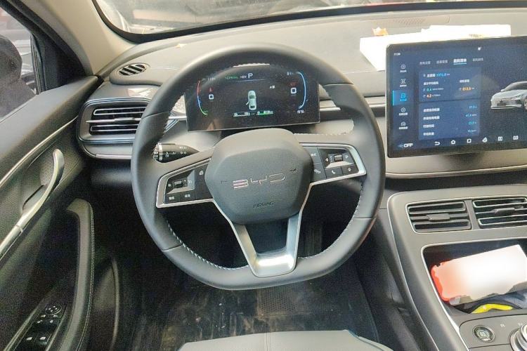 Used BYD Destroyer 05 2023 Champion Edition DM-i 55KM Luxury Model Steering Wheel