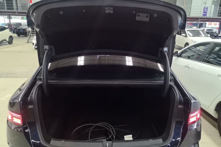 Used BYD Destroyer 05 2023 Champion Edition DM-i 55KM Prestige Model Trunk