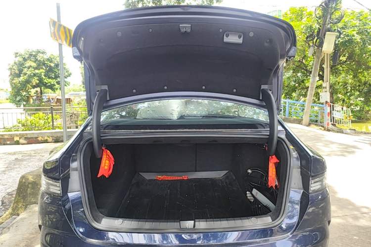 Used BYD Destroyer 05 2023 Champion Edition DM-i 55KM Luxury Model Trunk