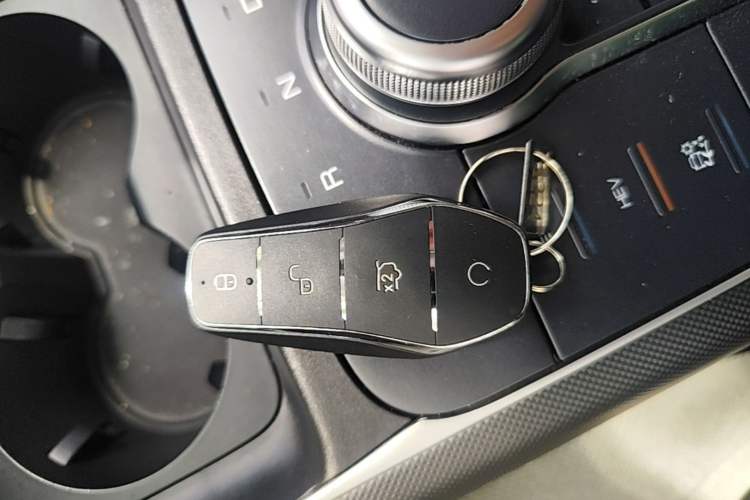 Used BYD Destroyer 05 2023 Champion Edition DM-i 55KM Luxury Model Vehicle Key