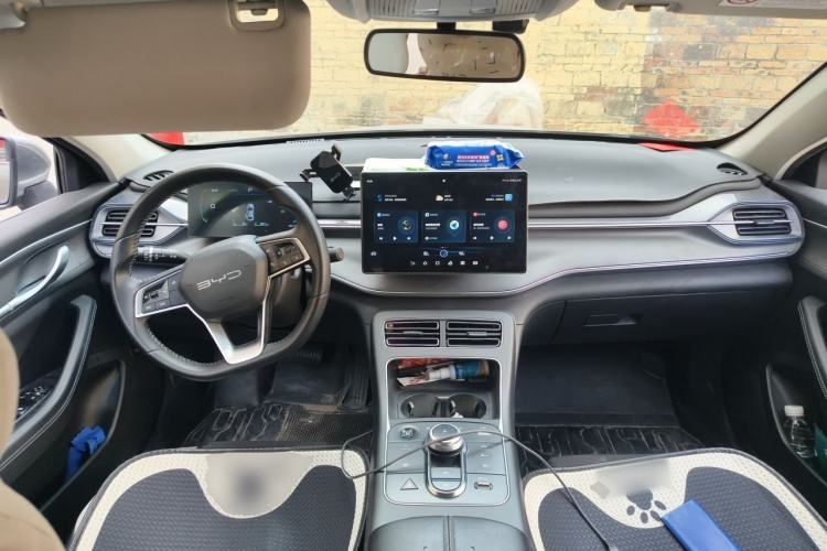 Used BYD Destroyer 05 2023 Champion Edition DM-i 55KM Luxury Model Center Console