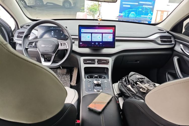 Used BYD Destroyer 05 2023 Champion Edition DM-i 55KM Luxury Model Center Console