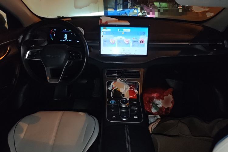 Used BYD Destroyer 05 2023 Champion Edition DM-i 120KM Prestige Model Center Console