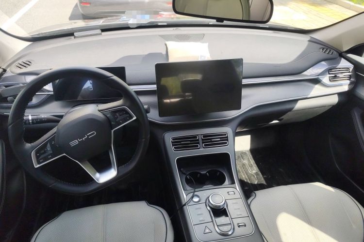 Used BYD Destroyer 05 2023 Champion Edition DM-i 55KM Luxury Model Center Console