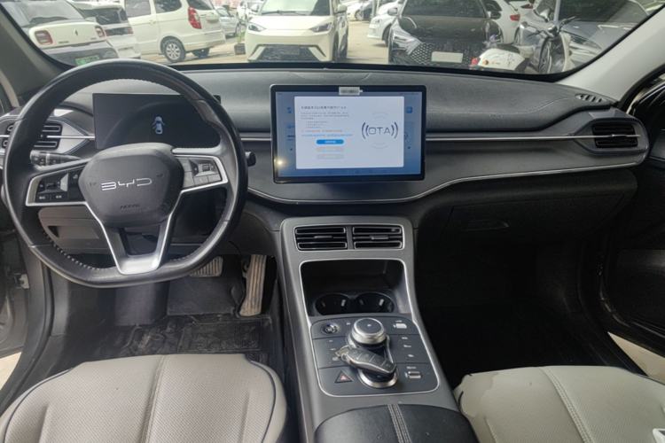 Used BYD Destroyer 05 2023 Champion Edition DM-i 120KM Prestige Model Center Console