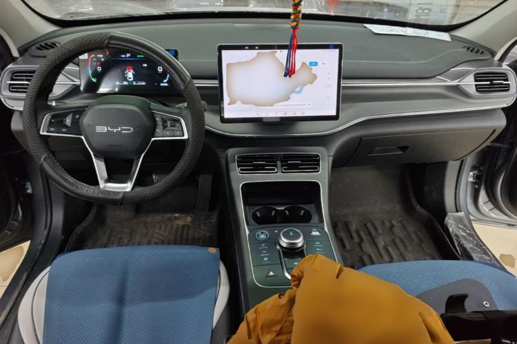 Used BYD Destroyer 05 2023 Champion Edition DM-i 55KM Luxury Model Center Console