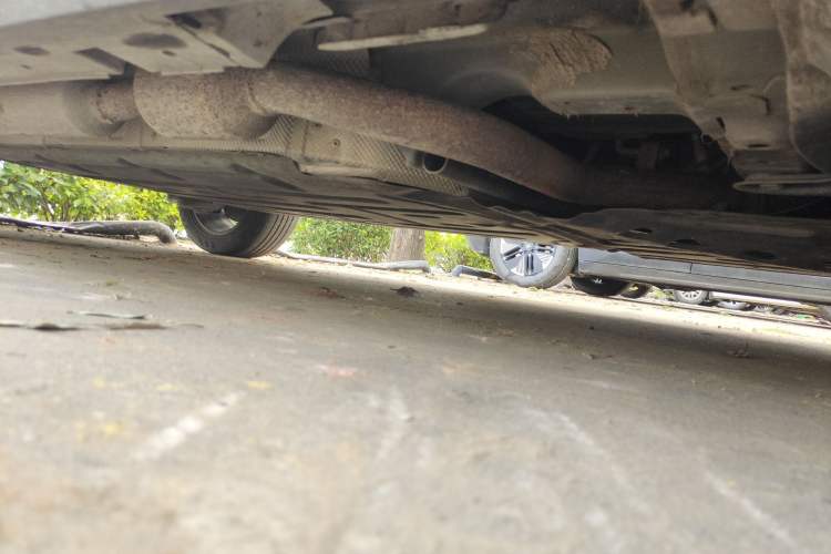 Used BYD Destroyer 05 2023 Champion Edition DM-i 120KM Prestige Model Chassis Front Right