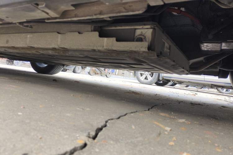 Used BYD Destroyer 05 2023 Champion Edition DM-i 120KM Prestige Model Chassis Rear Left