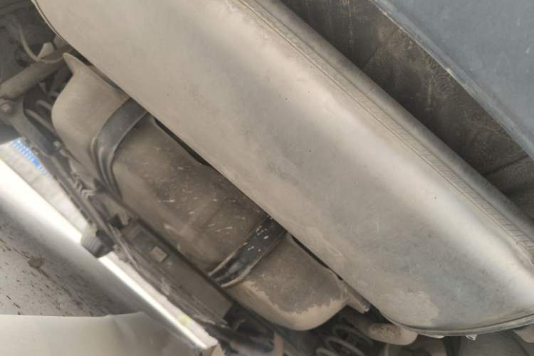 Used BYD Destroyer 05 2023 Champion Edition DM-i 55KM Luxury Model Chassis Rear