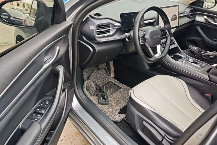 Used BYD Destroyer 05 2023 Champion Edition DM-i 55KM Luxury Model Driver Seat