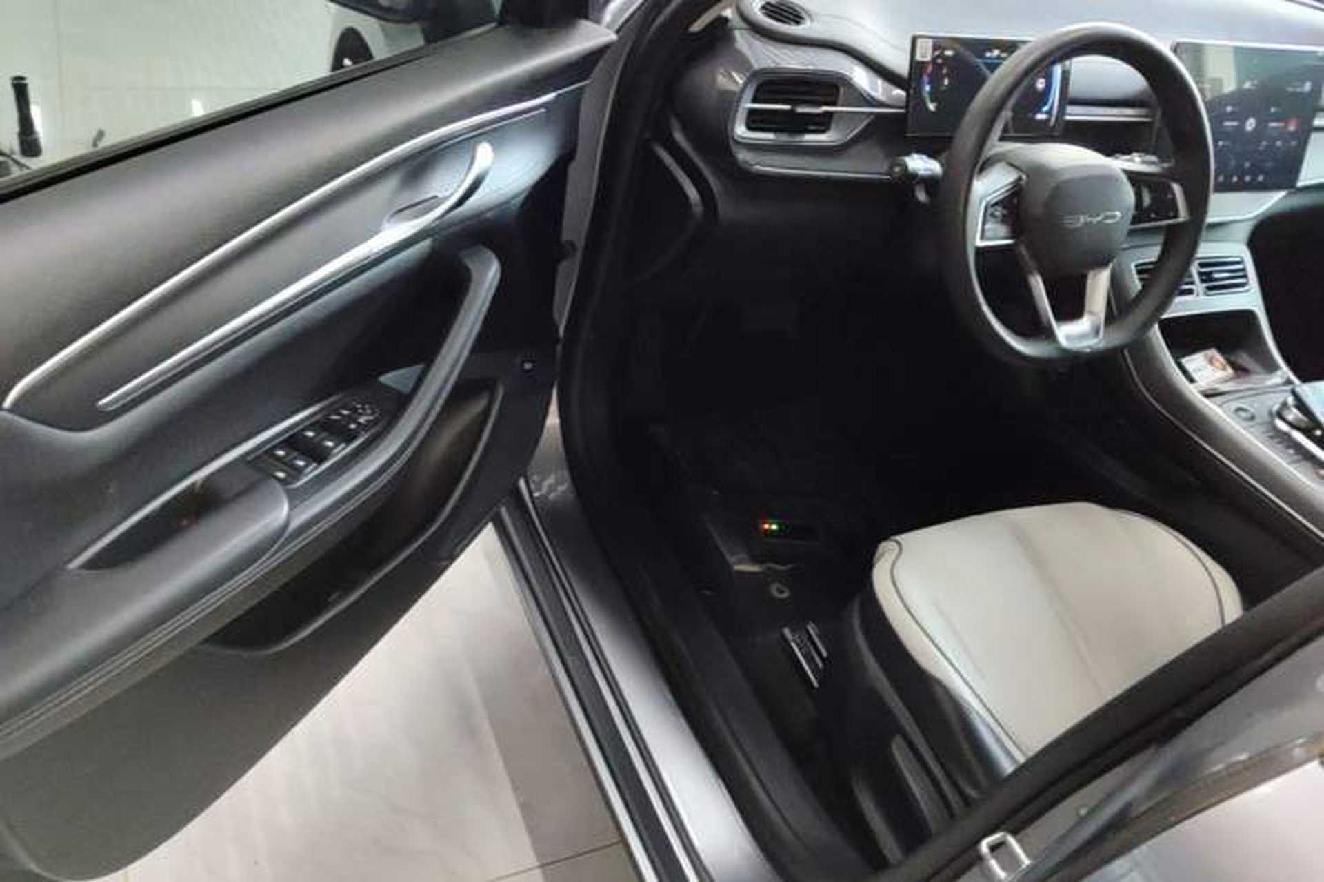 Used BYD Destroyer 05 2023 Champion Edition DM-i 55KM Luxury Model Driver Seat