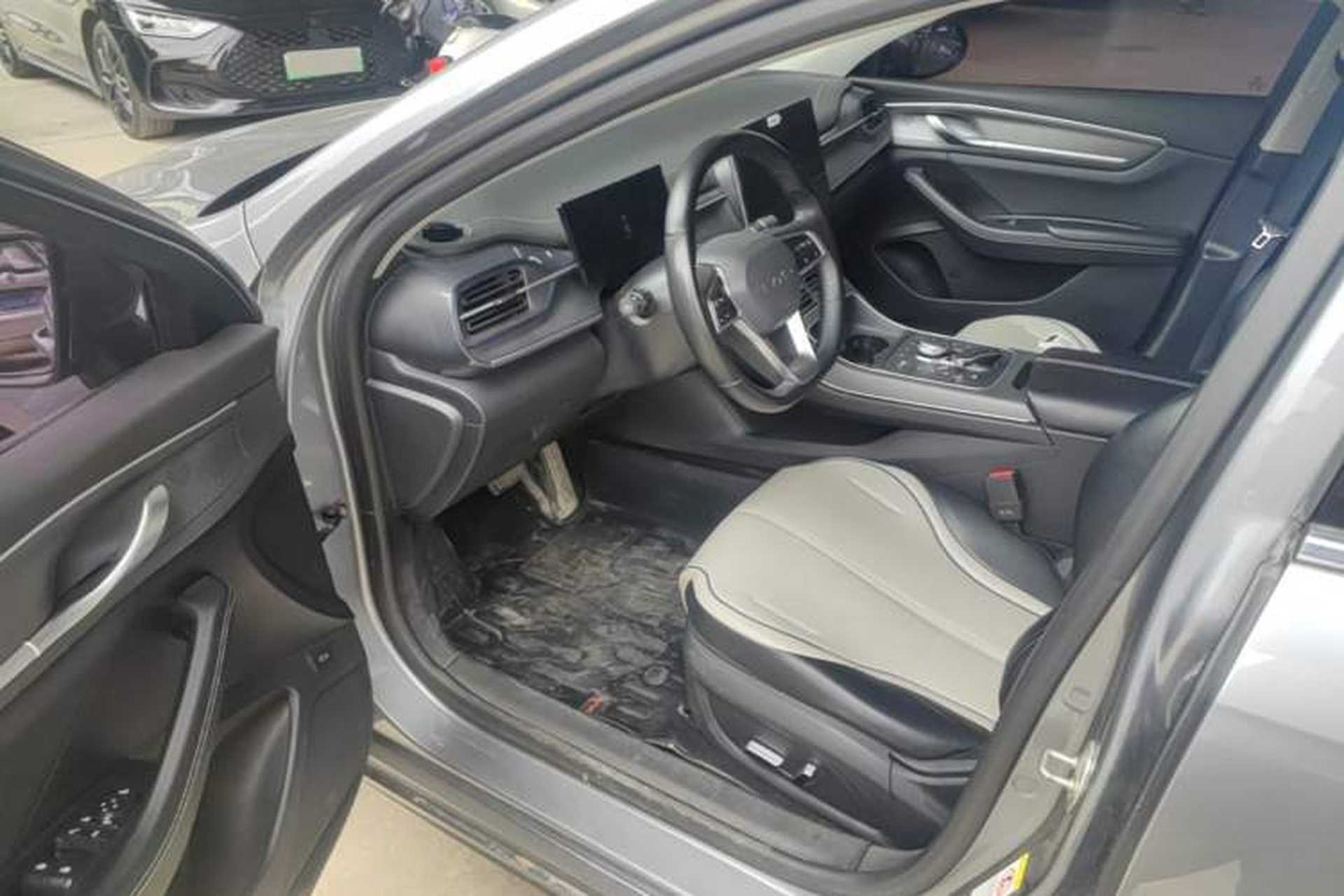 Used BYD Destroyer 05 2023 Champion Edition DM-i 120KM Prestige Model Driver Seat