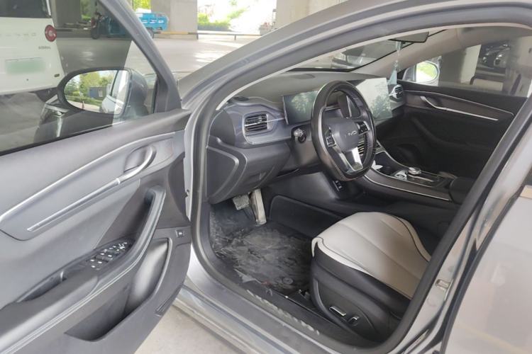 Used BYD Destroyer 05 2023 Champion Edition DM-i 120KM Prestige Model Driver Seat