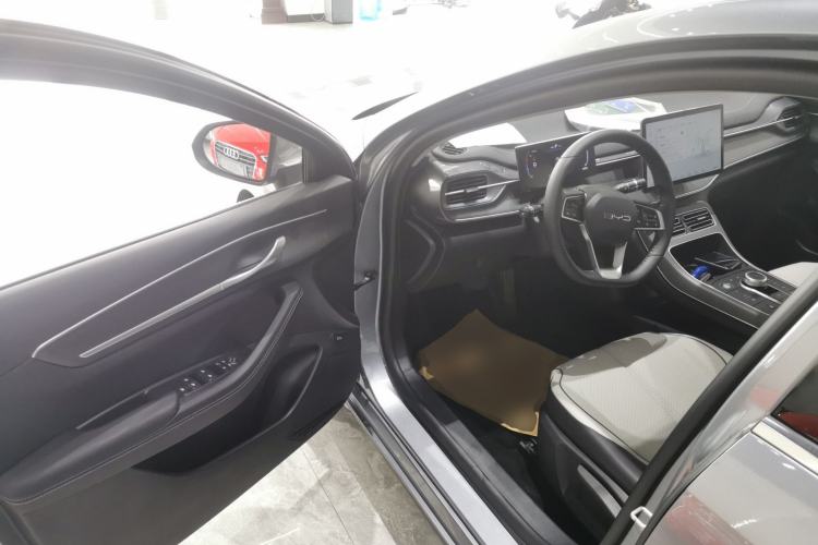 Used BYD Destroyer 05 2023 Champion Edition DM-i 55KM Luxury Model Driver Seat