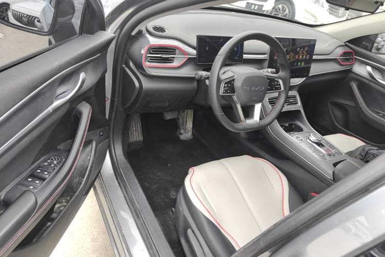 Used BYD Destroyer 05 2023 Champion Edition DM-i 55KM Luxury Model Driver Seat