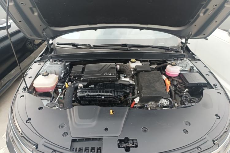 Used BYD Destroyer 05 2023 Champion Edition DM-i 55KM Prestige Model Engine Bay