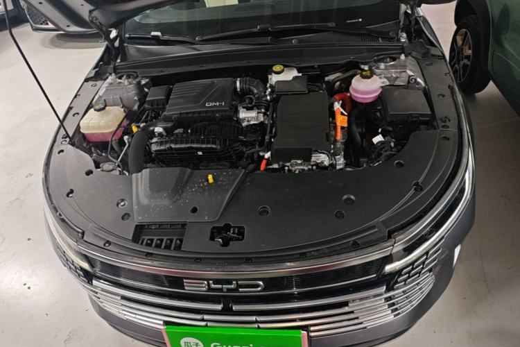 Used BYD Destroyer 05 2023 Champion Edition DM-i 55KM Luxury Model Engine Bay