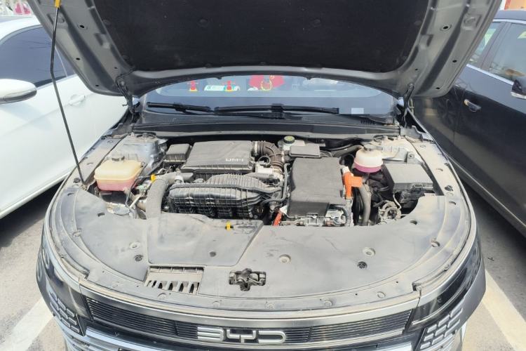 Used BYD Destroyer 05 2023 Champion Edition DM-i 120KM Prestige Model Engine Bay