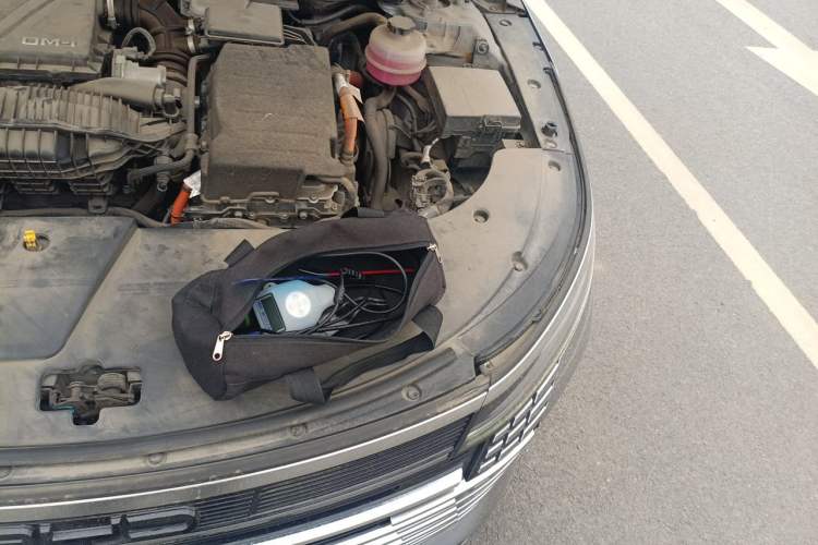Used BYD Destroyer 05 2023 Champion Edition DM-i 55KM Luxury Model Engine Bay Left