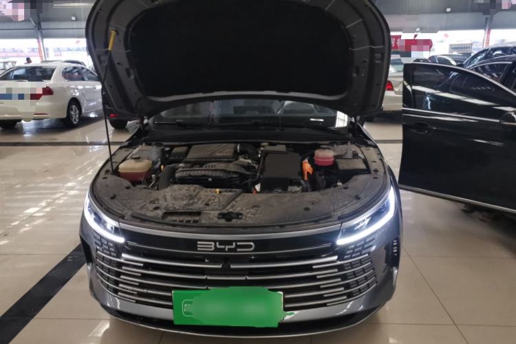 Used BYD Destroyer 05 2023 Champion Edition DM-i 55KM Luxury Model Engine Bay