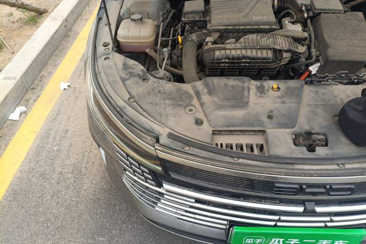 Used BYD Destroyer 05 2023 Champion Edition DM-i 55KM Luxury Model Engine Bay Right