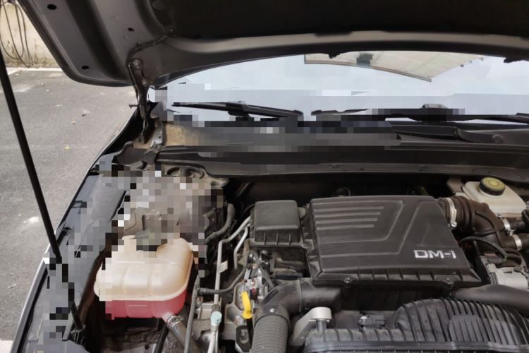 Used BYD Destroyer 05 2023 Champion Edition DM-i 120KM Prestige Model Engine Bay Right