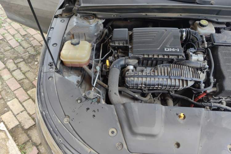 Used BYD Destroyer 05 2023 Champion Edition DM-i 55KM Luxury Model Engine Bay Right