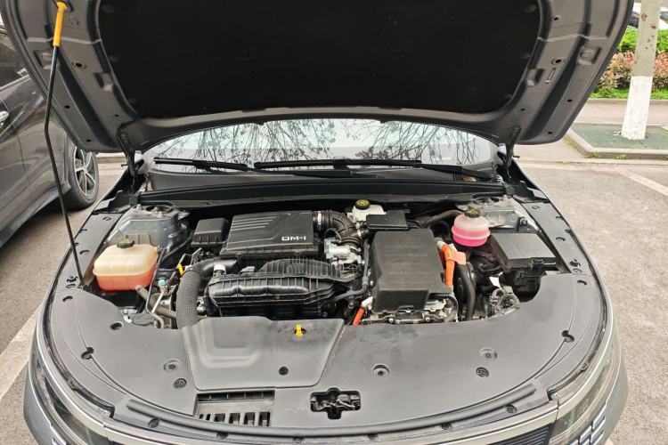 Used BYD Destroyer 05 2023 Champion Edition DM-i 55KM Luxury Model Engine Bay
