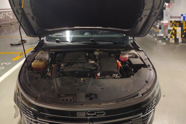 Used BYD Destroyer 05 2023 Champion Edition DM-i 55KM Luxury Model Engine Bay