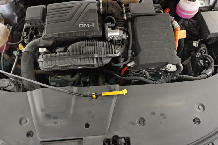 Used BYD Destroyer 05 2023 Champion Edition DM-i 55KM Luxury Model Engine Bay