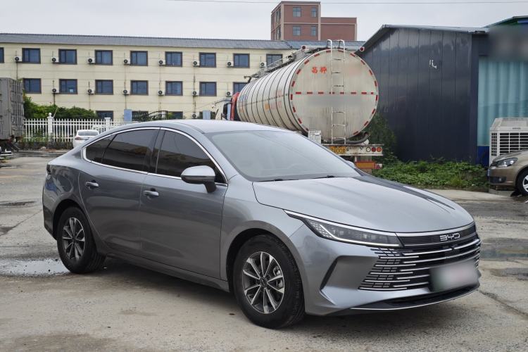 Used BYD Destroyer 05 2023 Champion Edition DM-i 55KM Luxury Model Exterior 3